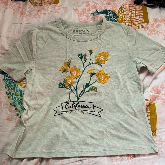 California Flower Tee - Picture 1 of 2